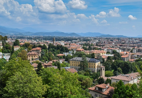 Alquiler de coches en Bérgamo, Italia