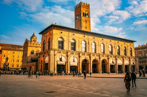 pronájem auta Bologna